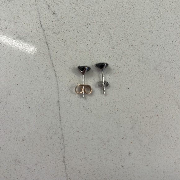 Black studs - Picture 2 of 2